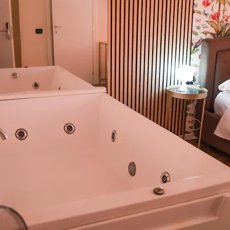 Mirosa Nocleg ze śniadaniem Pompeja